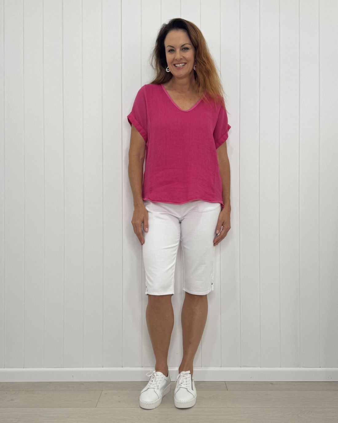 Verona V-Neck Linen Tee