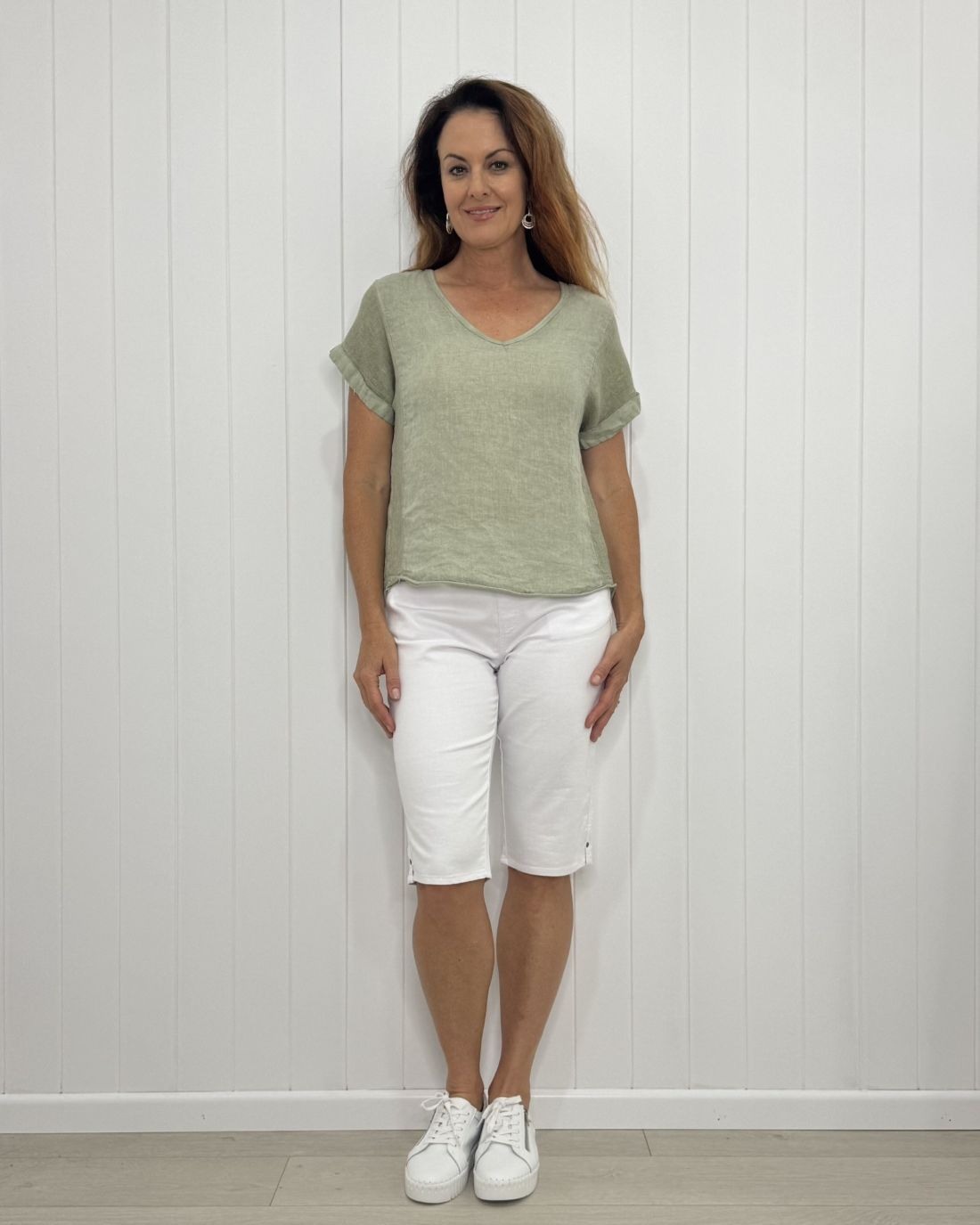 Verona V-Neck Linen Tee