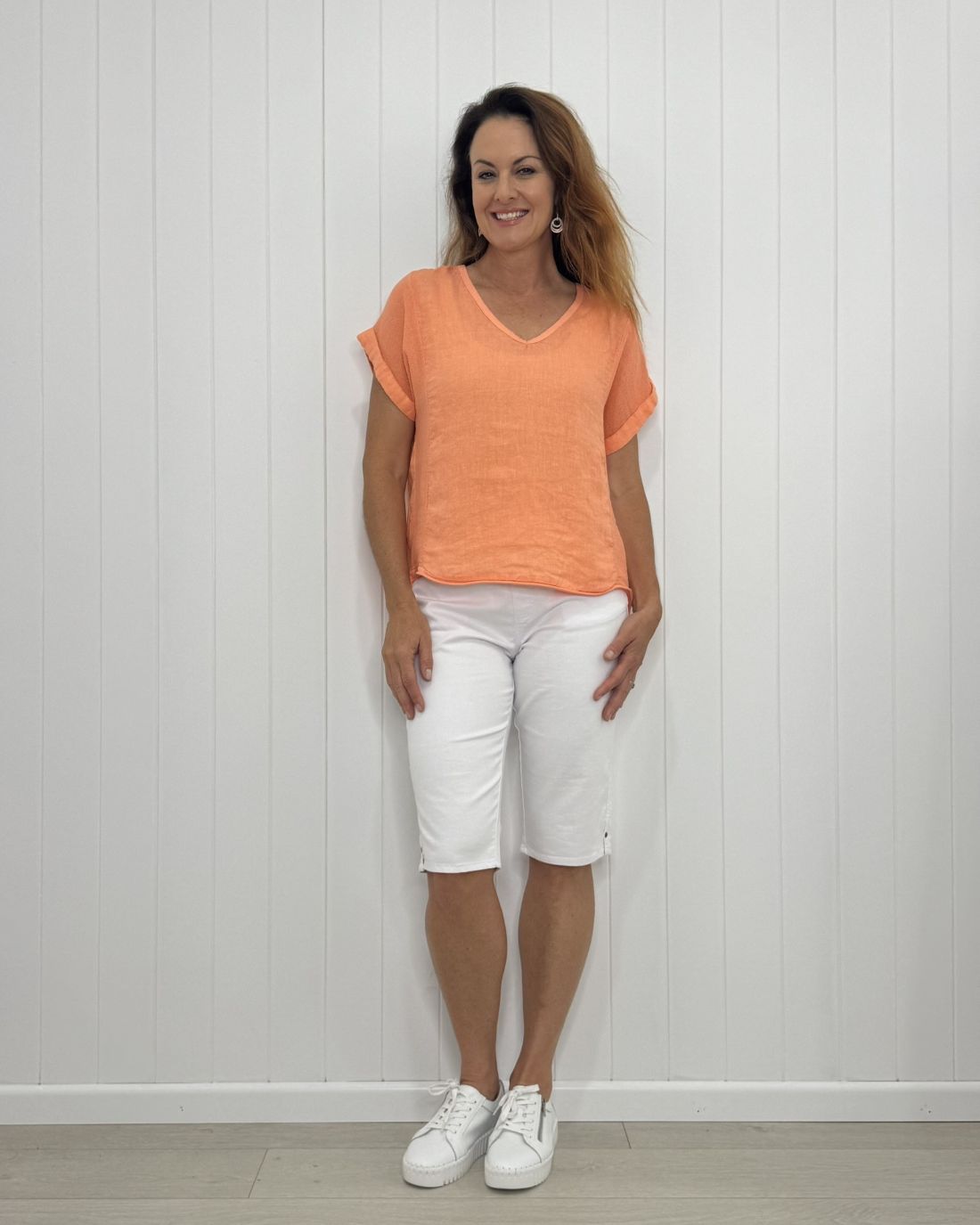 Verona V-Neck Linen Tee