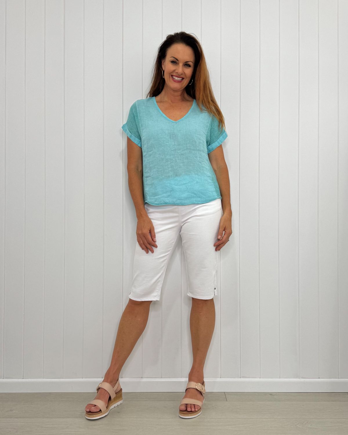 Verona V-Neck Linen Tee