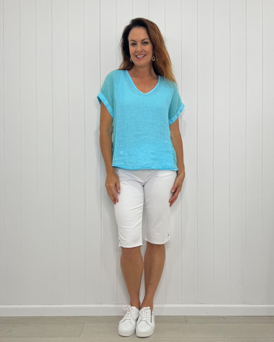 Verona V-Neck Linen Tee