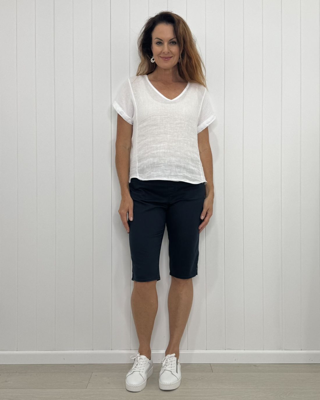 Verona V-Neck Linen Tee