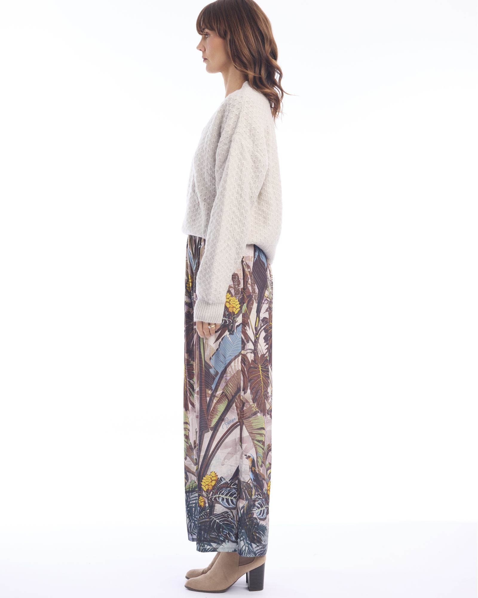 Almasa Pant