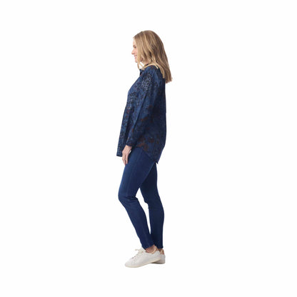 buttoned shirt side